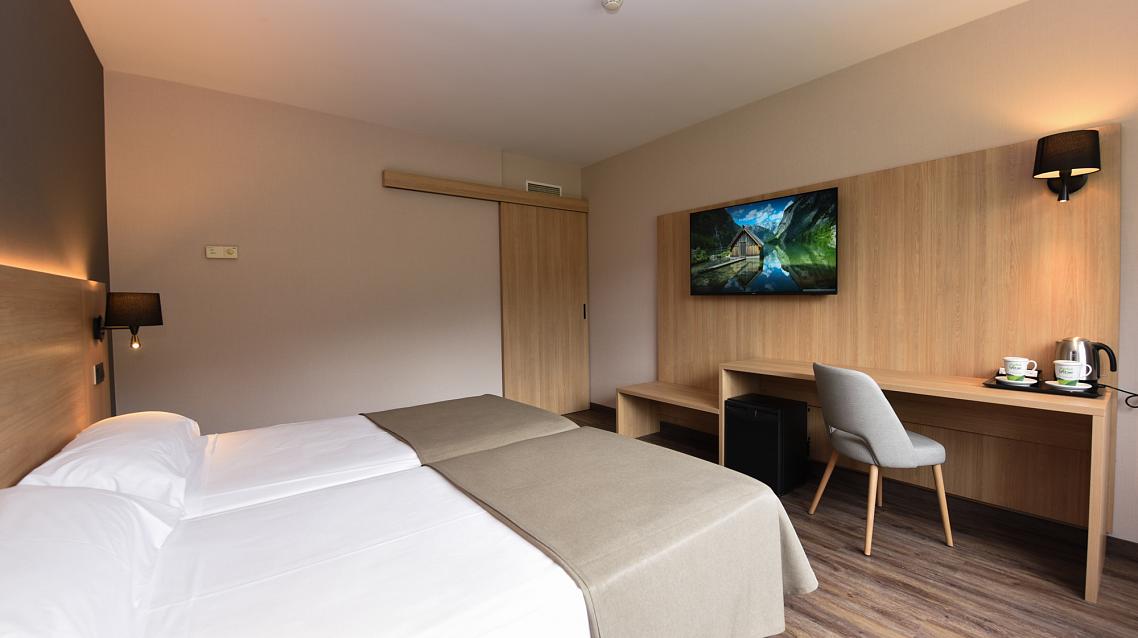 Chambre familiale (2 adultes + 2 enfants)