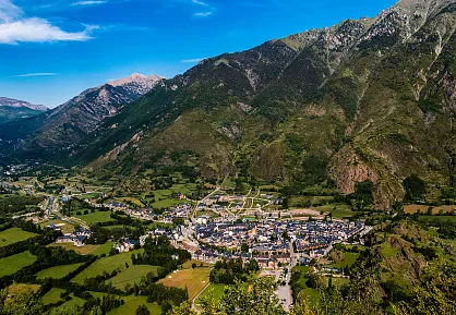Exploració de la ciutat de Benasque