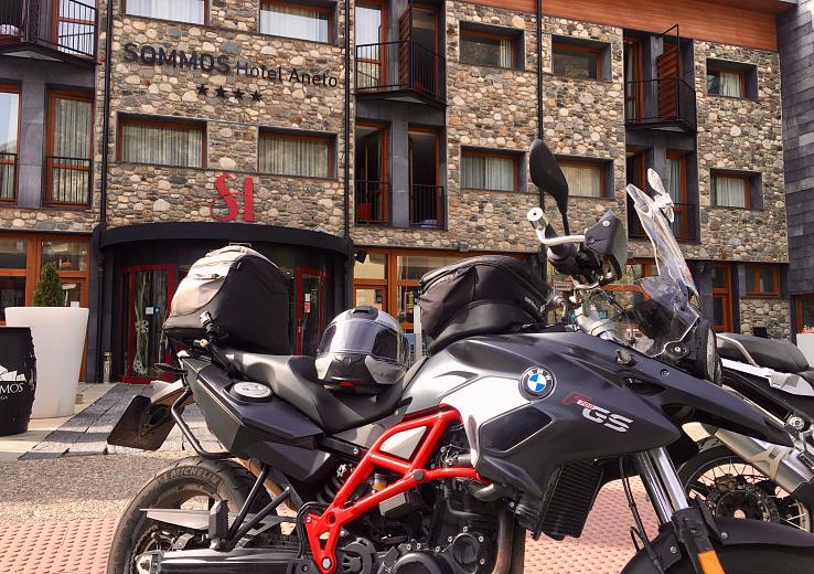 CONEIX SOBRE DUES RODES LA VALL DE BENASQUE I EL PIRINEU ARAGONÉS